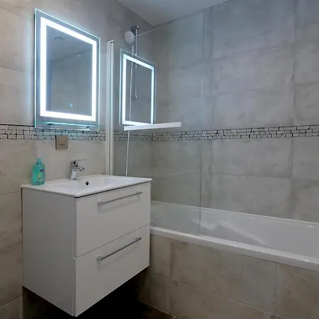Διαμέρισμα Cosy 1br4p In - Topaze *